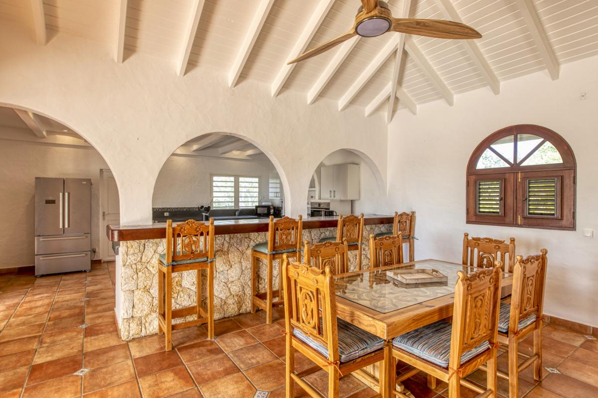 13 Location villa Terres Basses Saint Martin_salle a manger